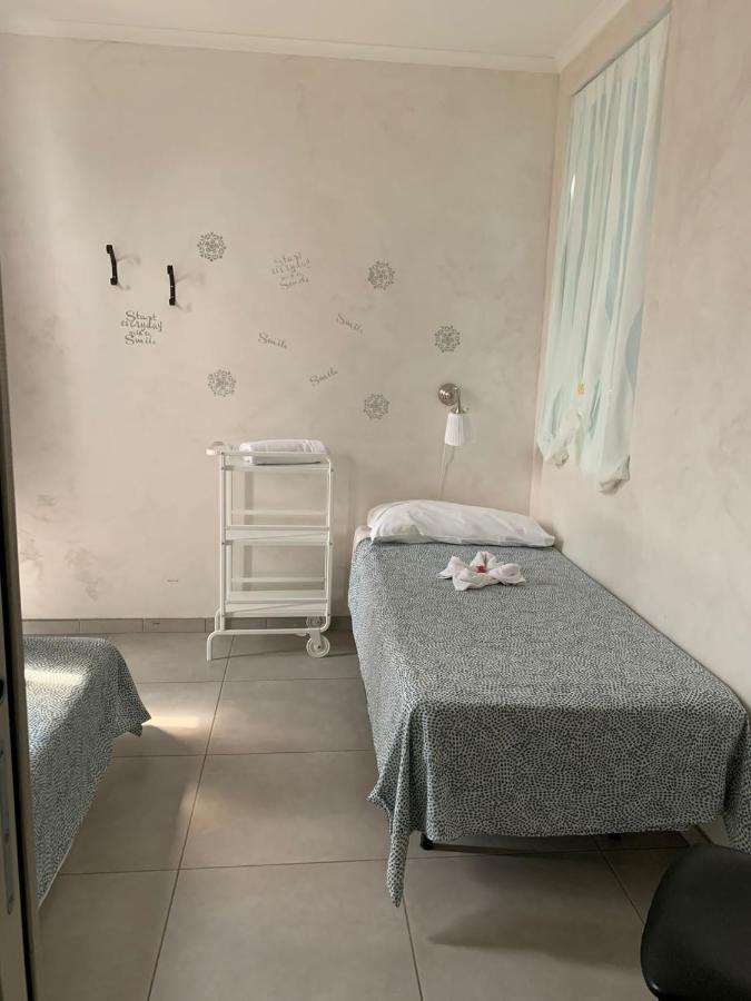 Raggio Di Sole Aparthotel Сан Чезарео Екстериор снимка