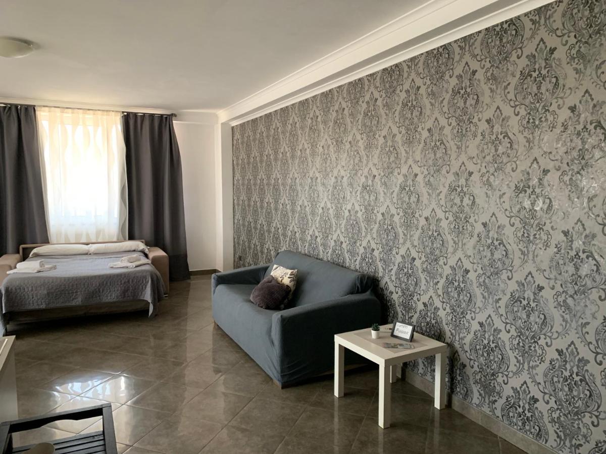 Raggio Di Sole Aparthotel Сан Чезарео Екстериор снимка