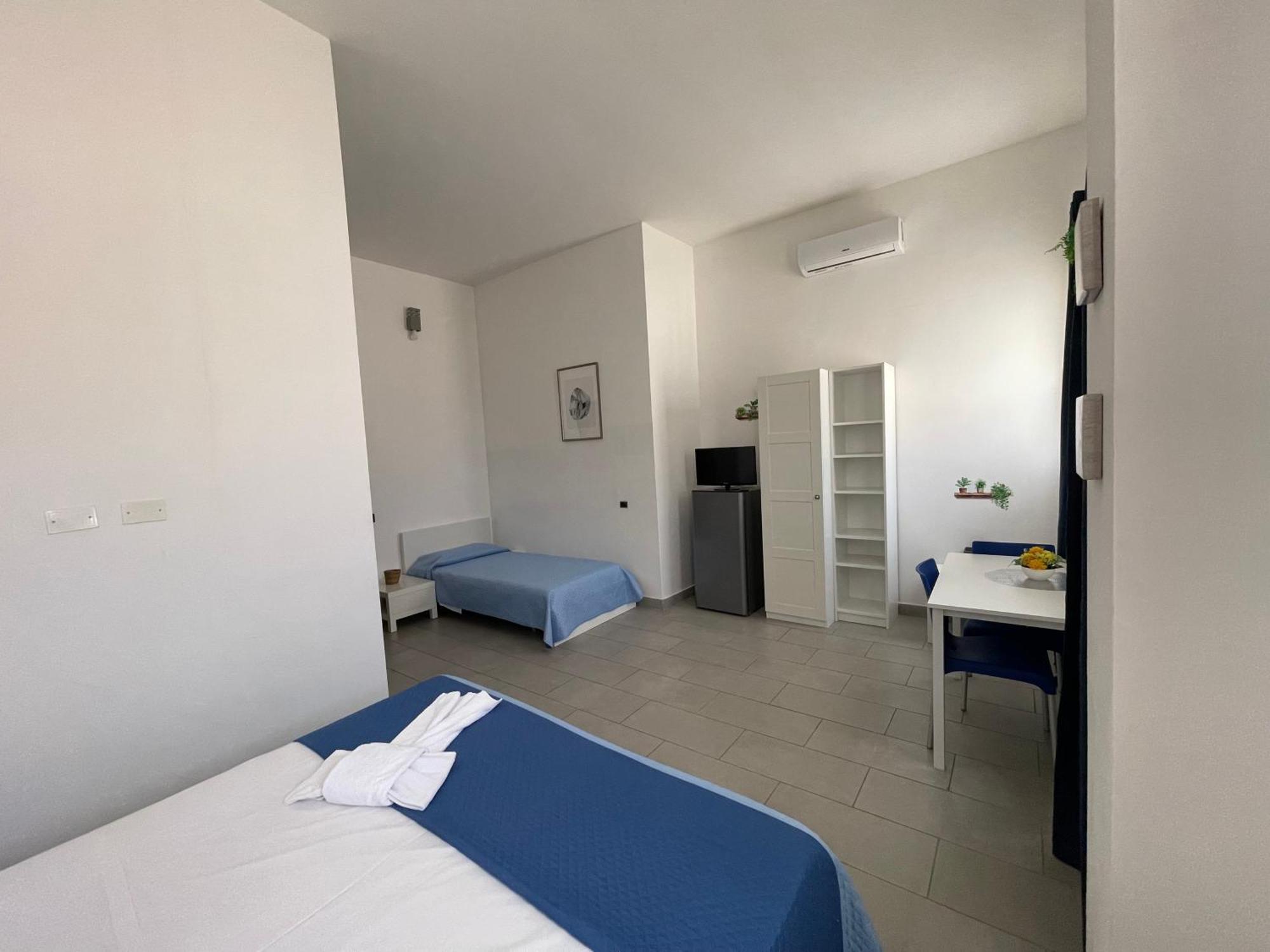 Raggio Di Sole Aparthotel Сан Чезарео Екстериор снимка